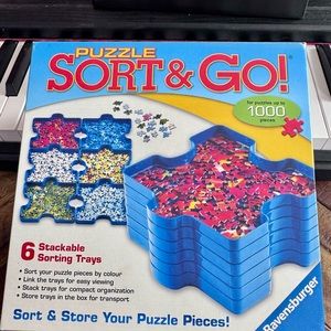 Ravensburger Blue Puzzle Sorting Trays